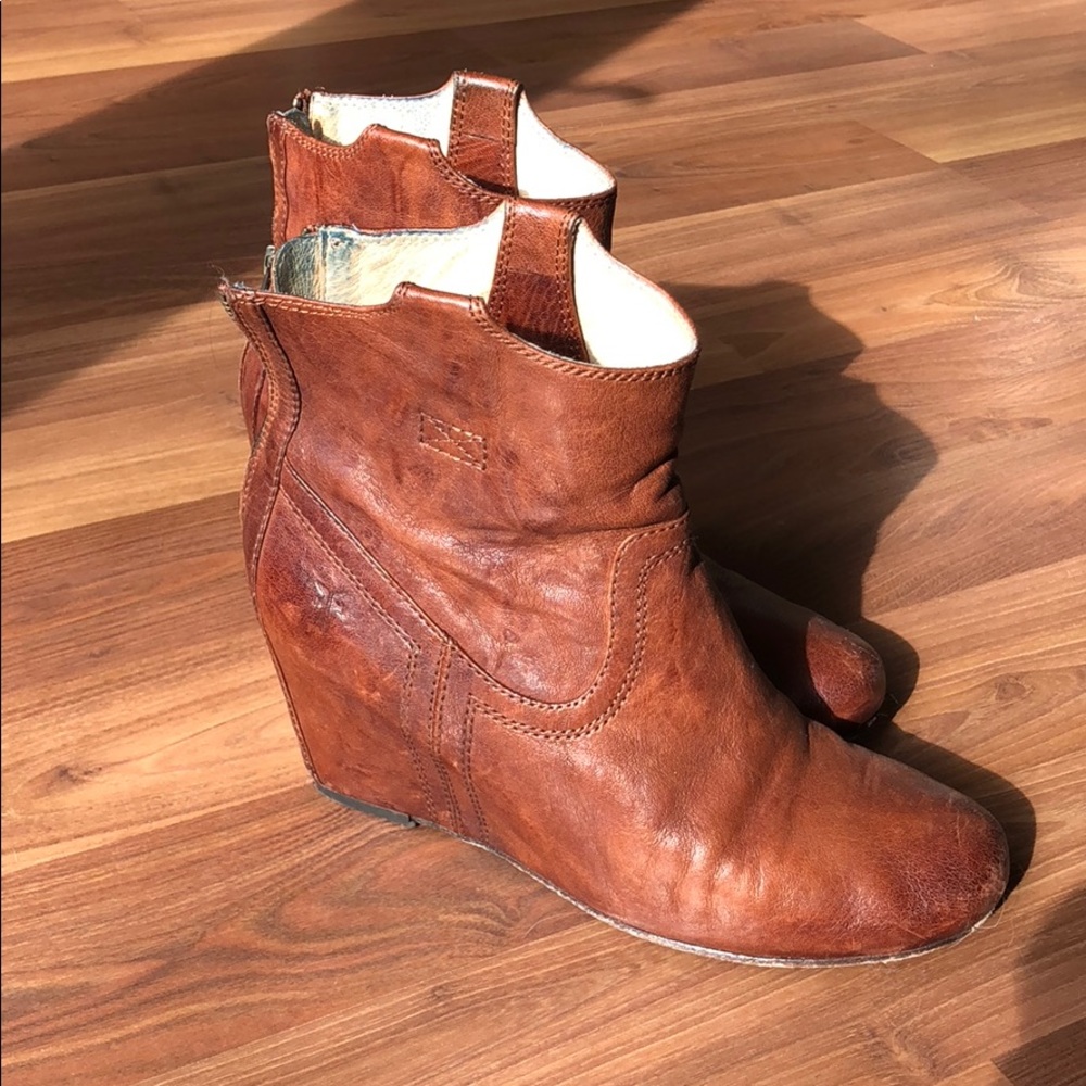 Frye Carson Wedge Bootie